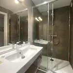 Hotel Victor Hugo 2*