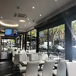 Hotel Victor Hugo