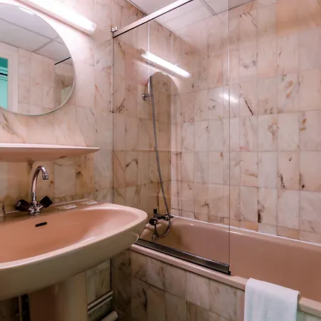 Victor Hugo فندق