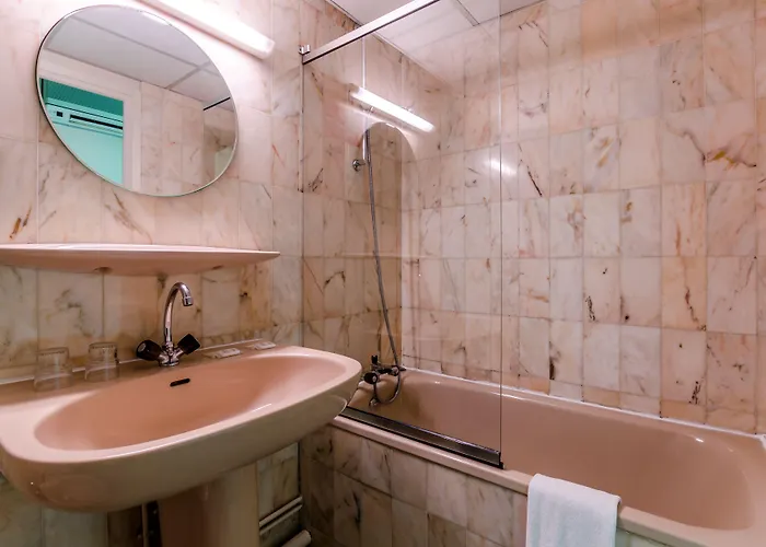 ヴィクトル ユーゴー ホテル