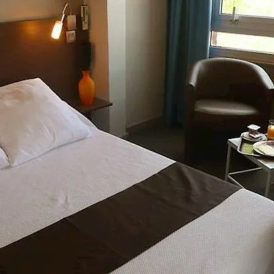 Victor Hugo Hotell 2*