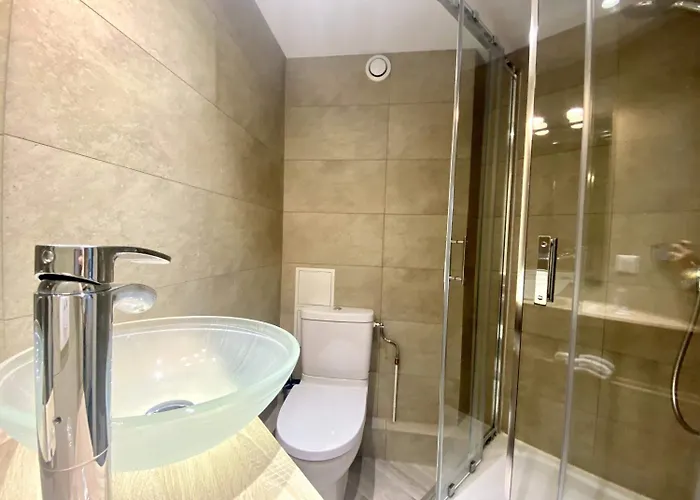 Victor Hugo Hotel 2*